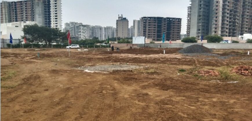 Plot for Sale in Vatika City Sector 82