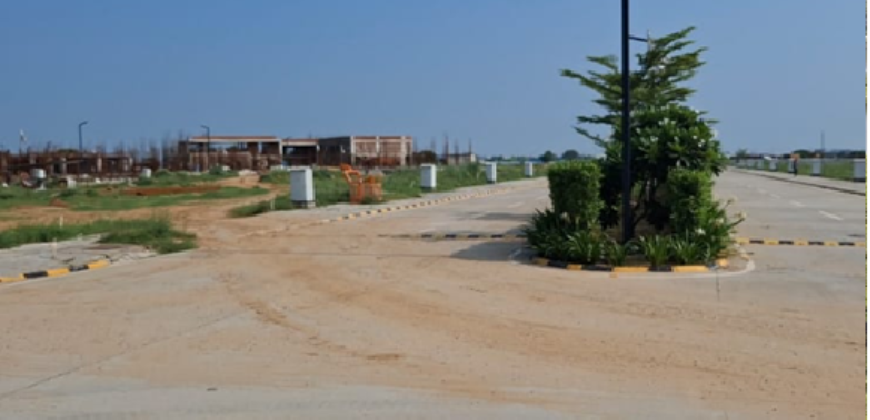 THE GOLDEN CITY | STILT + 4 PASS | PLOT FOR SALE | M 9 GURGOAN HR