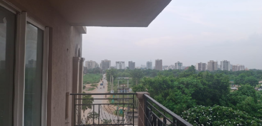 FOUR BHK + SS | DLF APARTMENT | FOR SALE | M 2 MANESAR |GURGOAN HR